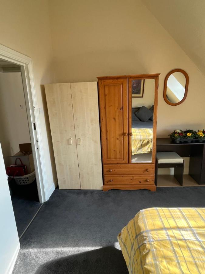 Vibrant & Cosy London Apartment Near Wembley Exteriör bild