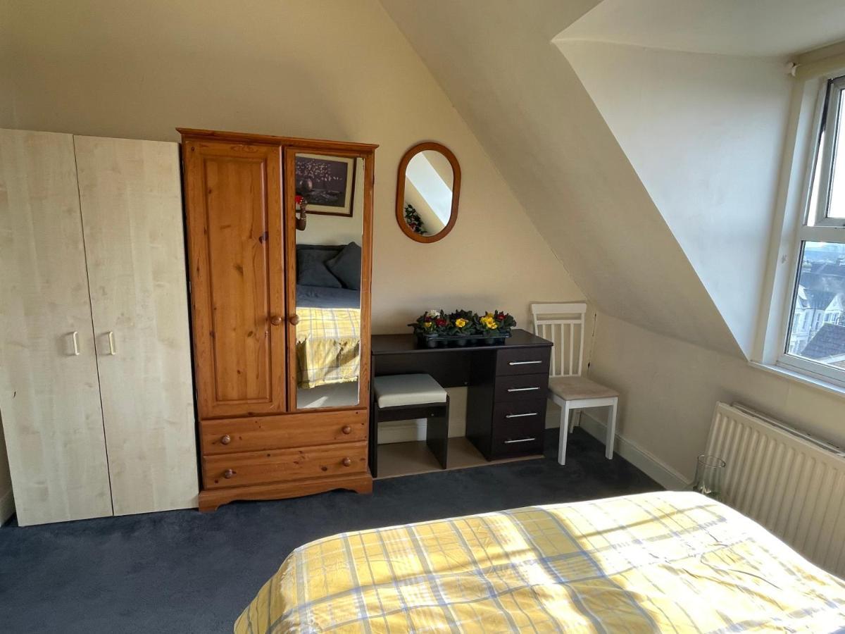 Vibrant & Cosy London Apartment Near Wembley Exteriör bild