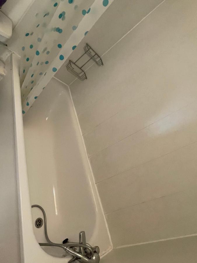 Vibrant & Cosy London Apartment Near Wembley Exteriör bild